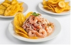 Ceviche con chifles